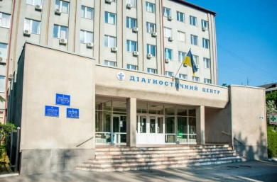 У Чернівцях колектив діагностичного центру оголосив страйк, бо не задоволені призначенням нового в.о. гендиректора