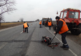 Підтримали Рукшин: міська громада Заставни також стурбована «непрозорістю» Чернівецької ОДА щодо ремонту місцевих доріг