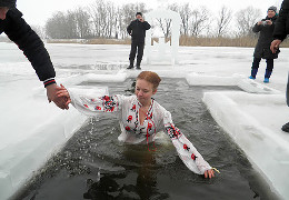 У музеї просто неба на Водохреще колядуватимуть та освячуватимуть воду