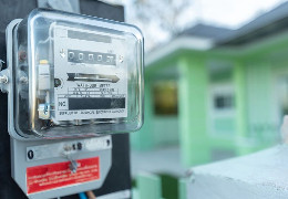 Фахівці радять, як можна скоротити суми у платіжках за електроенергію