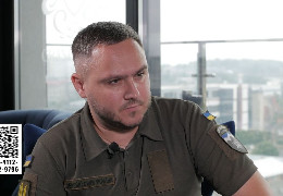 "Рив окопи і розумів, що це моя могила": чернівецький тележурналіст каналу "Футбол" і брат співачки Катерини Бужинської Олег Ящук розповів про свій досвід війни