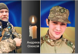 На Буковині прощаються із полеглими захисниками: сержантом Олексієм Андрєєвим та старшим солдатом Ілєзом Стоматовим