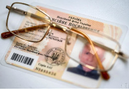 Деякі пенсіонери наступного року отримають надбавку 2361 гривню: хто потрапив до списків