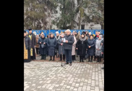 Геть від Москви! У селищі Глибока на Буковині дві релігійні парафії перейшли з РПЦвУ до Православної церкви України