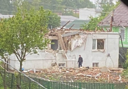 Рашисти другу ніч атакують Хмельниччину: є постраждалі та руйнування. Деталі